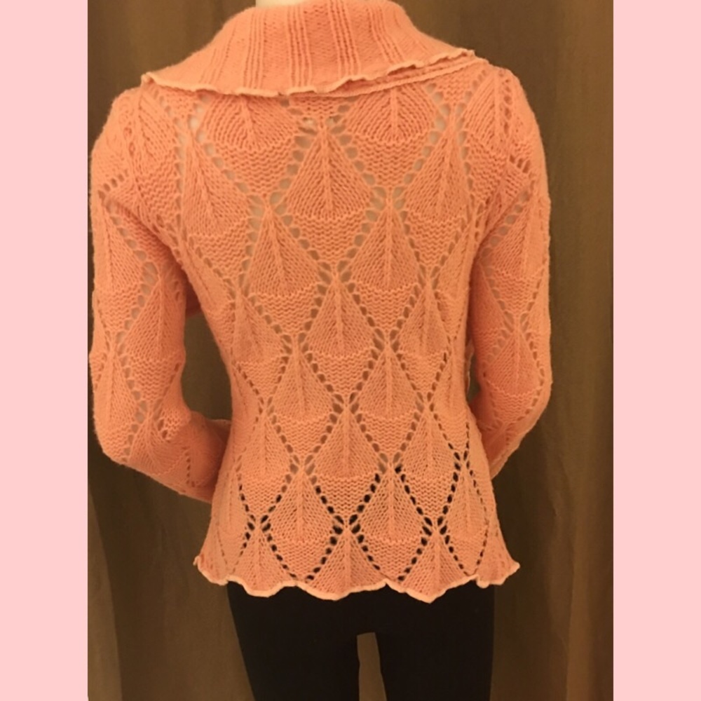 Sold❌❌❌New pink sweater cardigan removable button - Picture 3 of 7